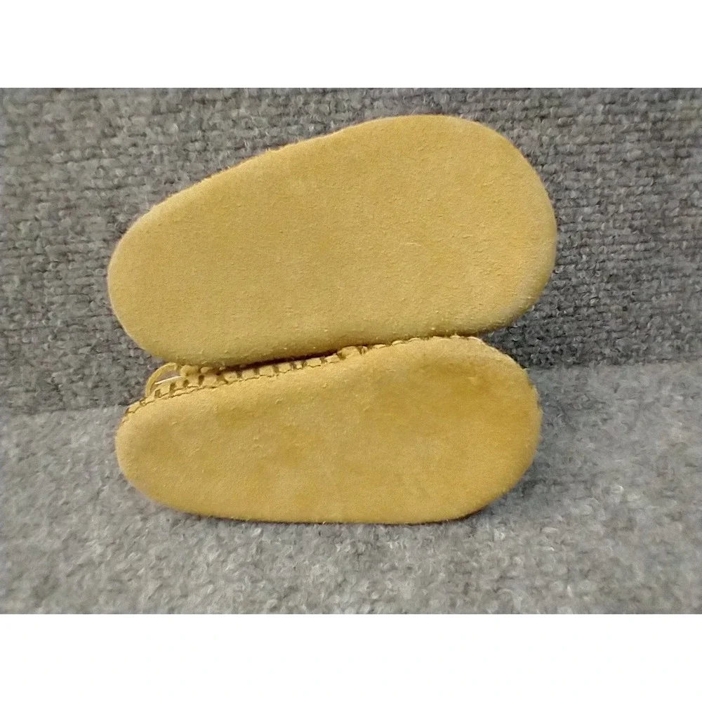 Minnetonka Infant Tan Suede Fringe Moccasin‎ Soft Sole Boots 1187 Size 1